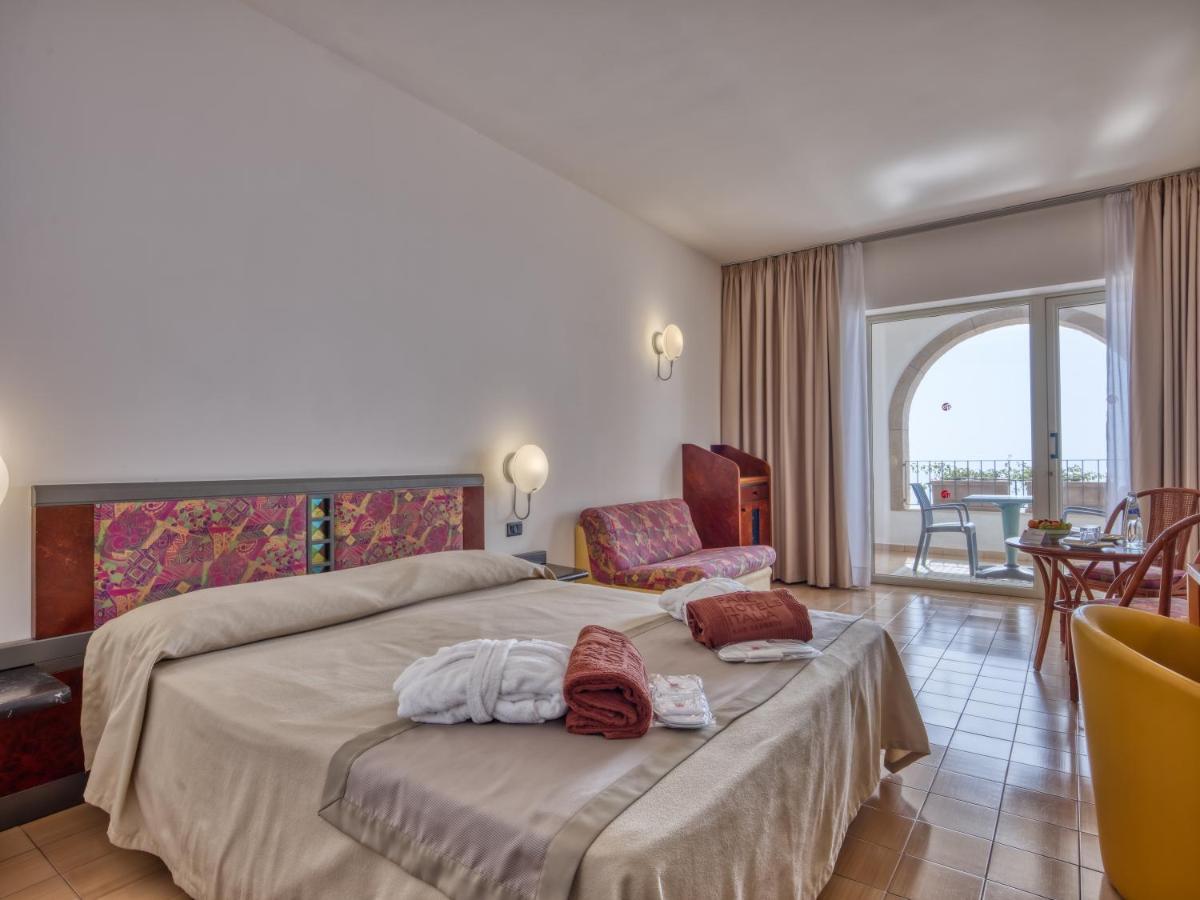 Hotel Olimpo Le Terrazze Letojanni Exteriér fotografie