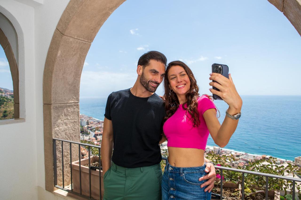 Hotel Olimpo Le Terrazze Letojanni Exteriér fotografie