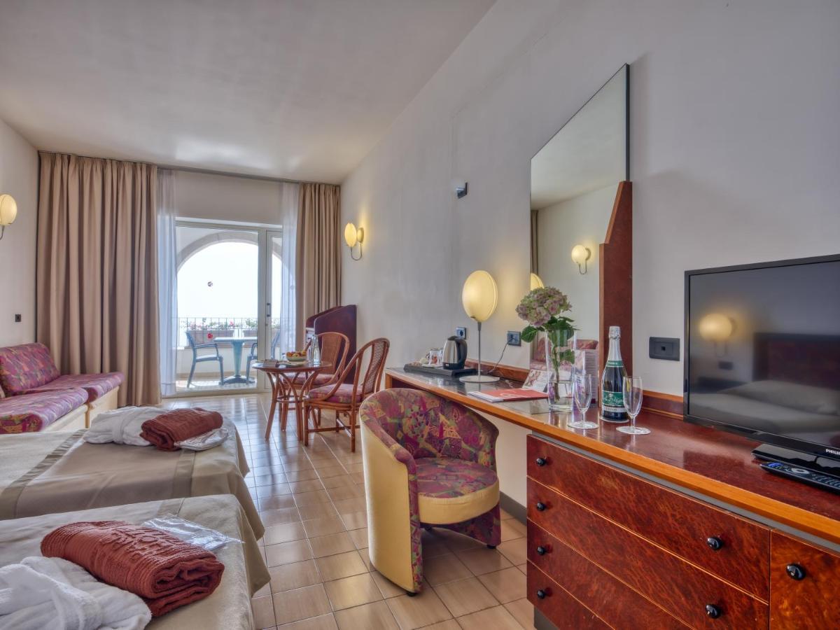 Hotel Olimpo Le Terrazze Letojanni Exteriér fotografie