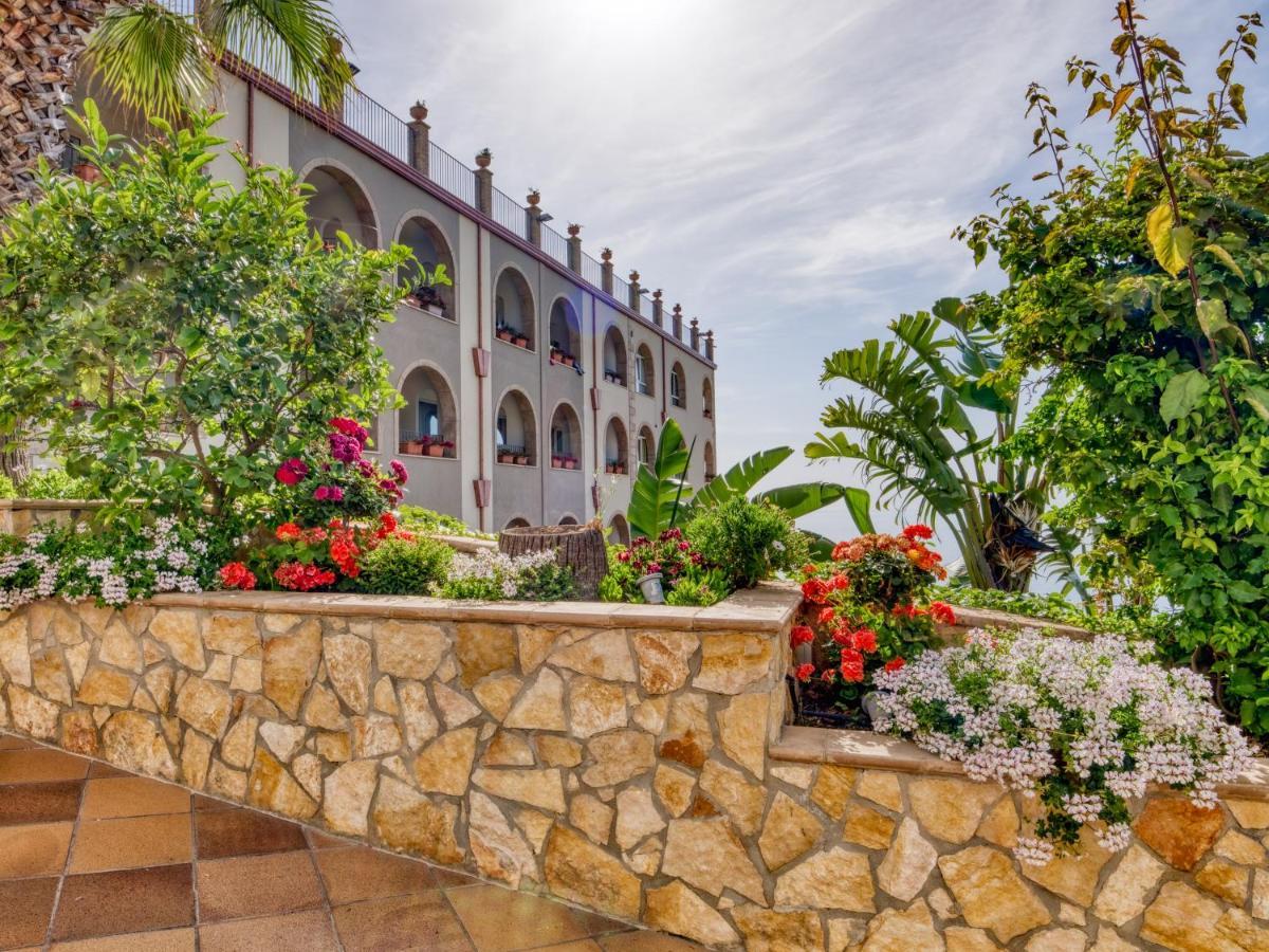 Hotel Olimpo Le Terrazze Letojanni Exteriér fotografie