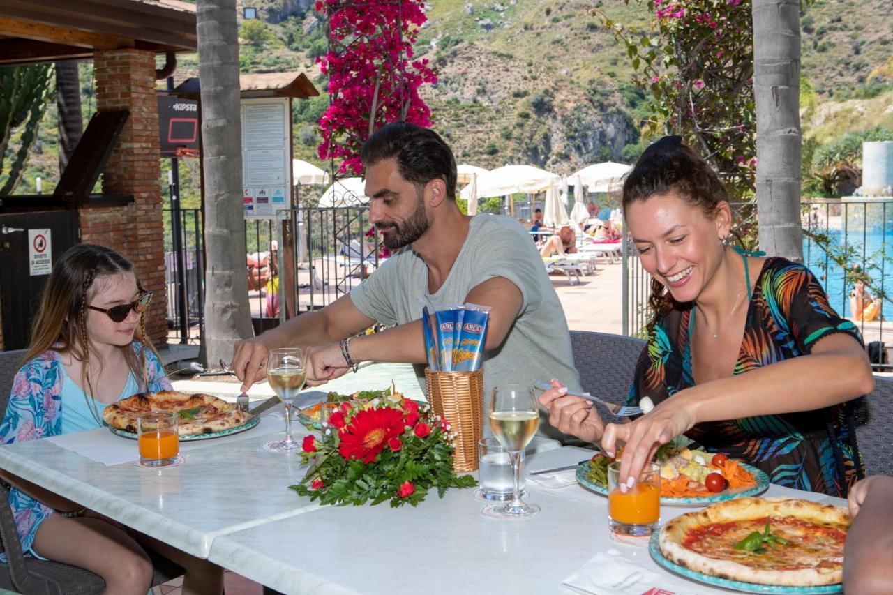 Hotel Olimpo Le Terrazze Letojanni Exteriér fotografie