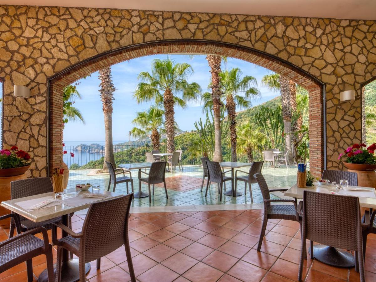 Hotel Olimpo Le Terrazze Letojanni Exteriér fotografie