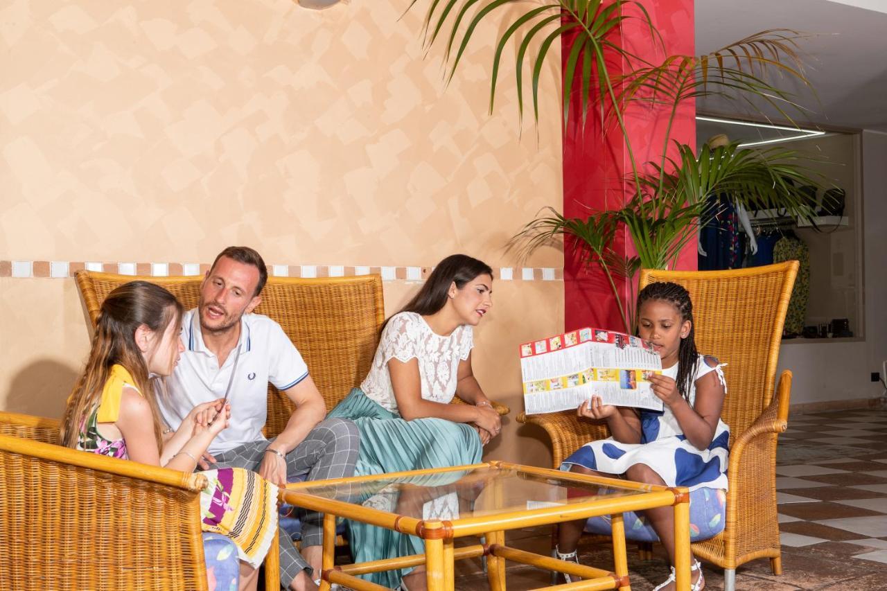 Hotel Olimpo Le Terrazze Letojanni Exteriér fotografie