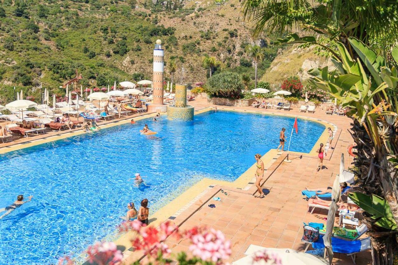 Hotel Olimpo Le Terrazze Letojanni Exteriér fotografie